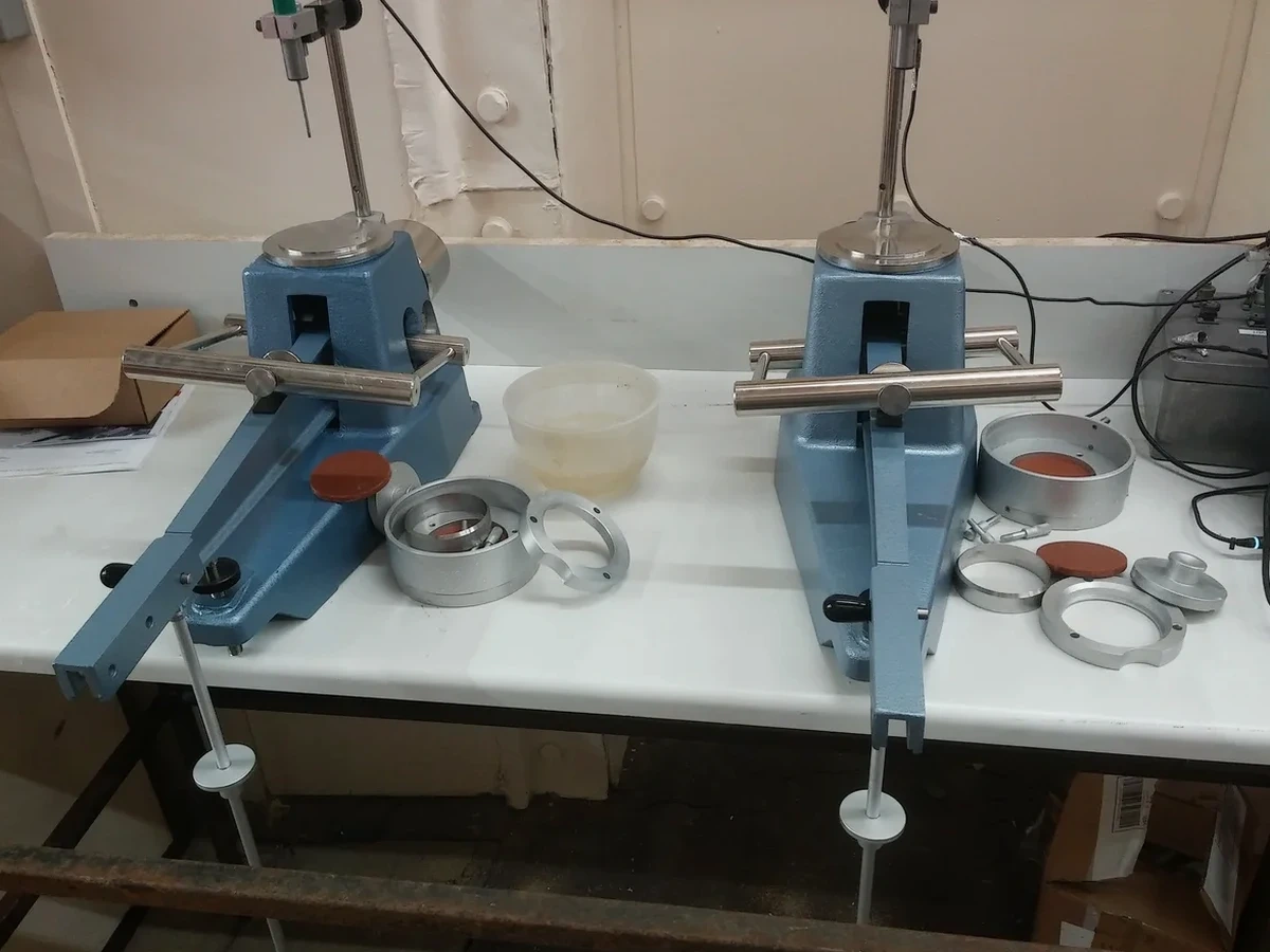 Essais Limites d'Atterberg à Évreux | Laboratoire Géotechnique Accrédité